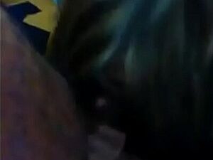 မြန်မာကျောင်းသူမလေးရဲ့ ဟိုတယ်ပေါ်ကအချစ်ဇာတ်လမ်း